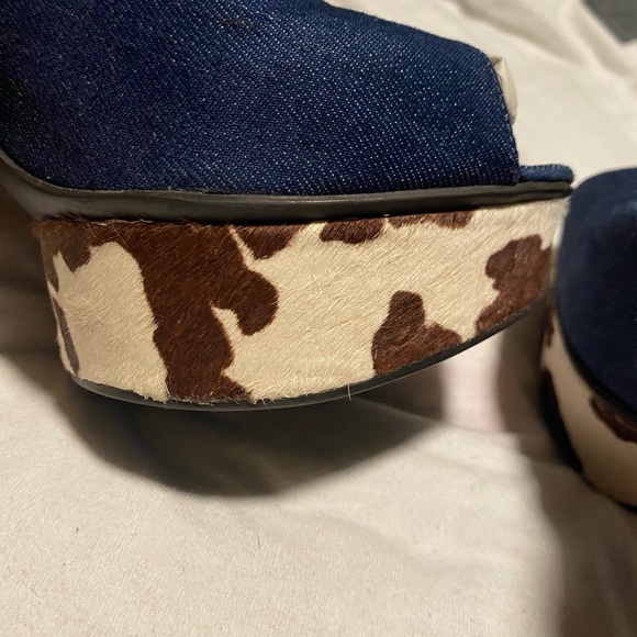 Nine West peep Toe Cowhide Hair Denim Platform Heel - Picture 5 of 7
